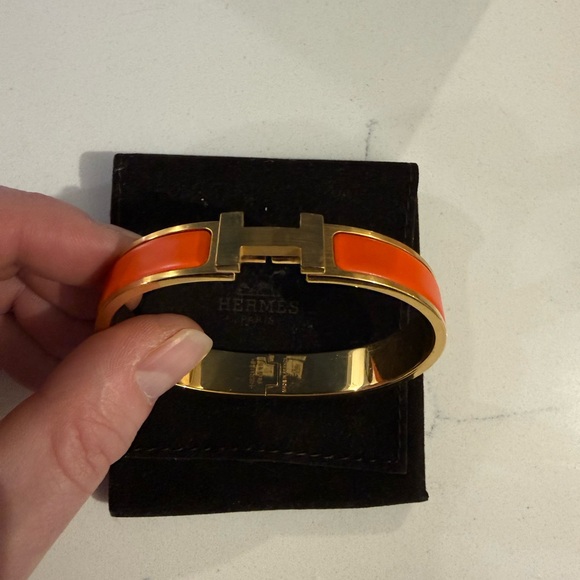 Hermès Orange and Gold Bracelet click clack bracelet. - Picture 3 of 8